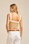 BLUSA CROPPED BÁSICA BICOLOR EM CANELADO ONDAS RECORTE E ALÇA LARGA