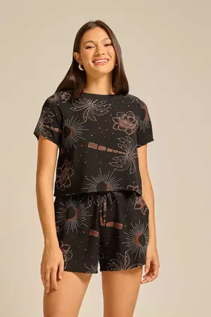 BLUSA VISCOSE ESTAMPADA COM GOLA RIBANA CANELADA SOL DA MEIA-NOITE ESCURO M