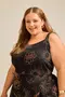 BLUSA VISCOSE ESTAMPADA COM ALÇA LARGA E RECORTE NO DECOTE