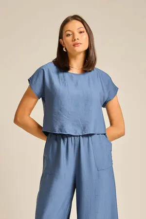 BLUSA ESSENCIAL COM MANGA JAPONESA AZUL JEANS P