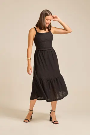 VESTIDO LAISE COM BABADO PRETO P
