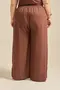 CALÇA RETA ESSENCIAL COM FENDA LATERAL