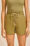 SHORT EM WOVEN LERIS TWILL COM CÓS LARGO E CADARÇO CRÚ