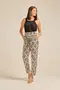 CALÇA CENOURA VISCOSE ESTAMPADA COM FAIXA E BOLSO