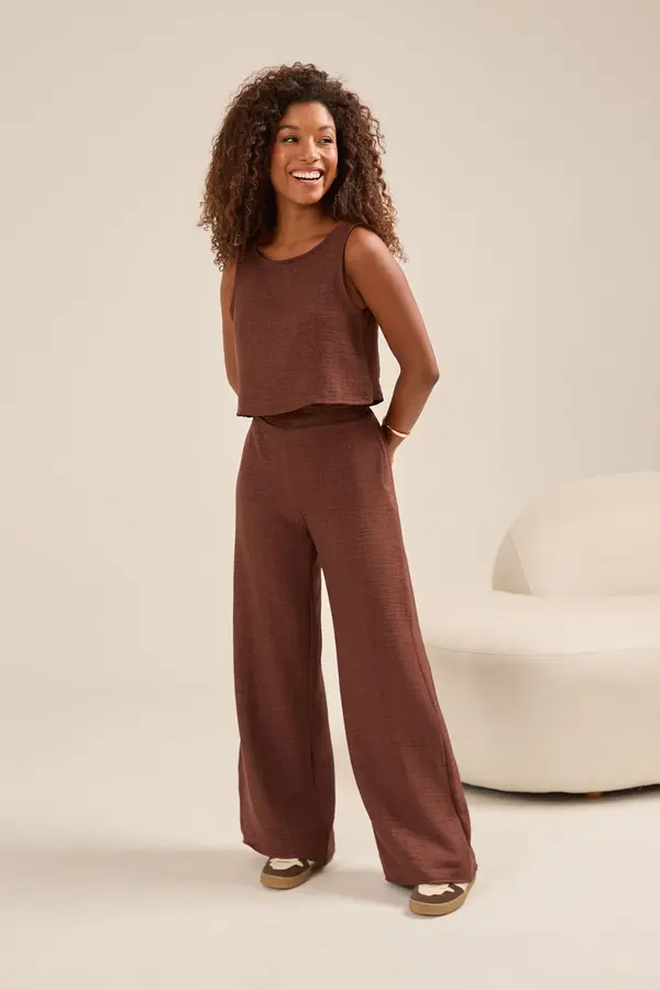 CALÇA PANTALONA EM WOVEN LERIS TWILL