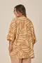 KIMONO BÁSICO VISCOSE ESTAMPADA COM VIVO
