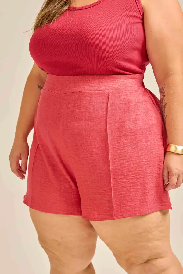 SHORT BÁSICO COM NERVURA EM WOVEN LERIS TWILL