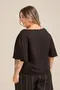 BLUSA MANGA AMPLA E LAÇOS