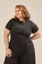 BLUSA BÁSICA EM CANELADO ONDAS