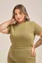 BLUSA BÁSICA EM CANELADO ONDAS