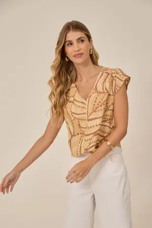 BLUSA MANGA MORCEGO COM FRANZIDO NO OMBRO E DECOTE V FOLHAS DO AMANHECER M