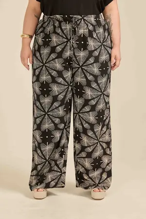 CALÇA RETA VISCOSE ESTAMPADA COM CORDINHA DE VIÉS TREVO FUNDO PRETO G1