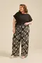 CALÇA RETA VISCOSE ESTAMPADA COM CORDINHA DE VIÉS