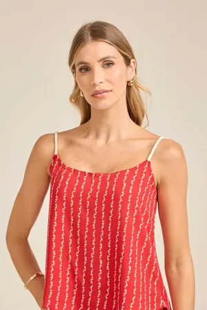 CAMISETA BÁSICA VISCOSE ESTAMPADA COM ALÇA DE CORDA BRILHO FUNDO VERMELHO G