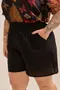 SHORT POLY NEW LINHO COM BOLSO SOBREPOSTO