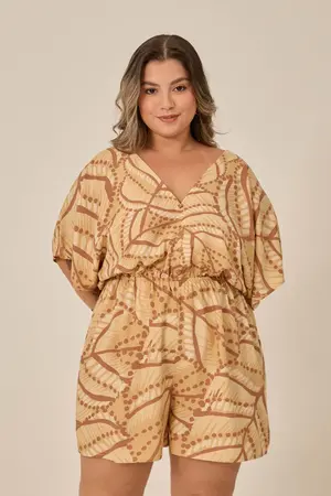 MACAQUINHO VISCOSE ESTAMPADA COM DECOTE V E MANGA JAPONESA FOLHAS DO AMANHECER G1