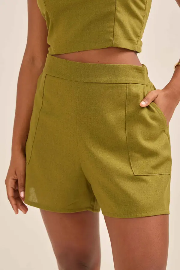 SHORT EM POLY NEW LINHO COM BOLSO
