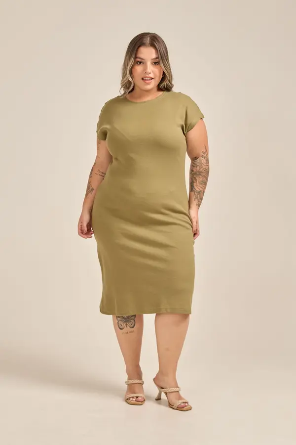 VESTIDO MIDI EM RIBANA CANELADA COM DECOTE REDONDO