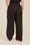 CALÇA BÁSICA EM WOVEN CREPE STONE COM BOLSO