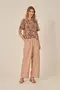 CALÇA BÁSICA EM WOVEN CREPE STONE COM BOLSO