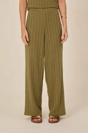 CALÇA EM CANELADO QUADRADOS VERDE OLIVA  P