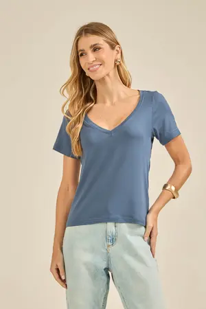 BLUSA SUEDE COM DECOTE V AZUL JEANS P
