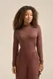 BLUSA SUEDE MANGA LONGA COM GOLA