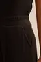 CALÇA EM CANELADO UNIC COM BOLSO