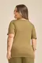 BLUSA EM SUEDE LIGHT COM DECOTE V