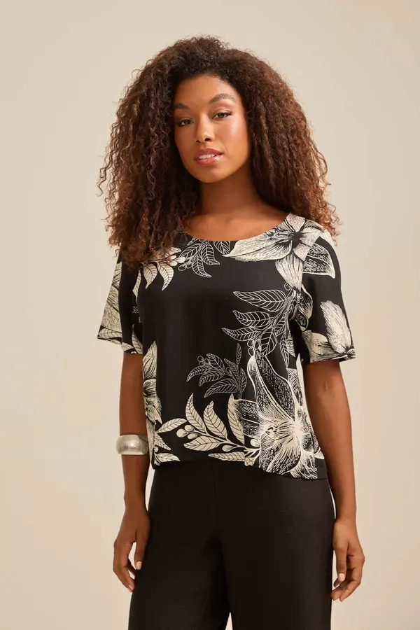 BLUSA BÁSICA COM DECOTE REDONDO