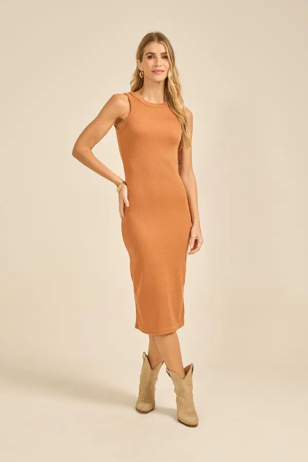 VESTIDO REGATA MIDI EM CANELADO ONDAS