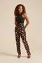 CALÇA COM BOLSO E CORDINHA COM PONTEIRA