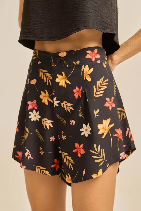 SHORT COM PREGAS
