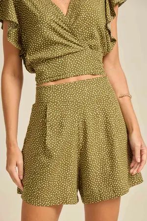 SHORT COM ZÍPER LATERAL BRISA LEVE VERDE P