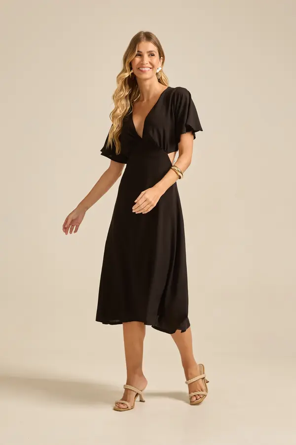 VESTIDO MIDI COM RECORTE LATERAL