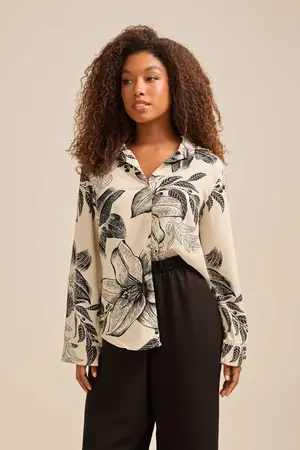 CAMISA BÁSICA JARDIM DO AMANHECER CLARO G
