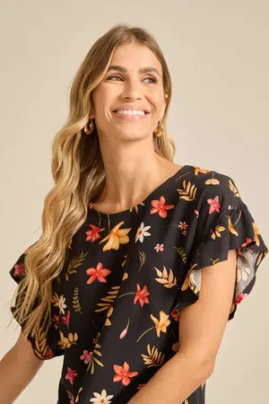 BLUSA COM BABADO NA MANGA BOSQUE ENCANTADO P