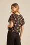 BLUSA COM BABADO NA MANGA