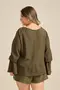 BLUSA COM BABADO NA MANGA