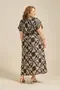 VESTIDO MIDI COM RECORTE NO BUSTO
