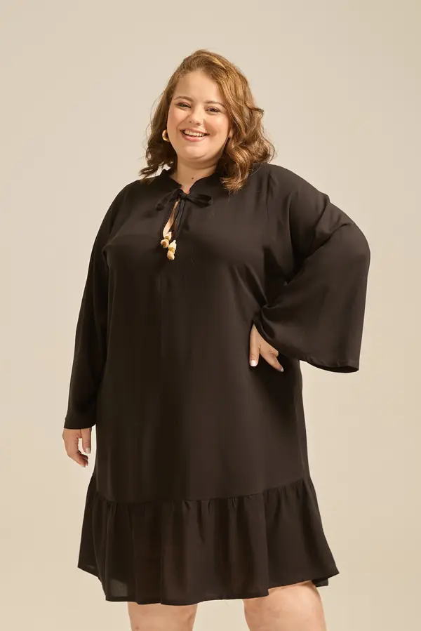 VESTIDO CURTO VISCOSE LISA MANGA COM BABADO