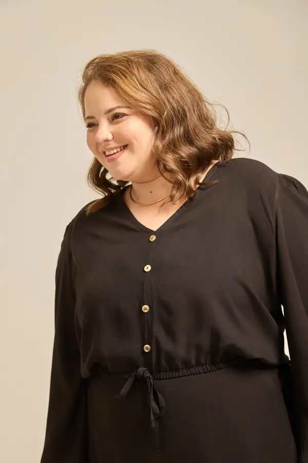 BLUSA CROPPED VISCOSE LISA COM MANGA EVASÊ E BOTÕES