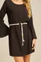 VESTIDO CURTO VISCOSE LISA COM CADARÇO E FIVELA