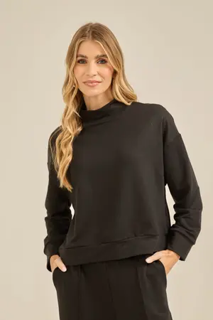 CASACO DE MOLETINHO PREMIUM PRETO M