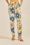 CALÇA JOGGER COM BOLSO ESTAMPA DOCE FLORAL BEGE
