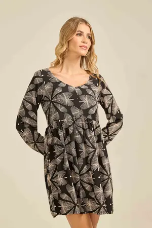 VESTIDO MANGA AMPLA ESTAMPA TREVO FUNDO PRETO TREVO FUNDO PRETO P