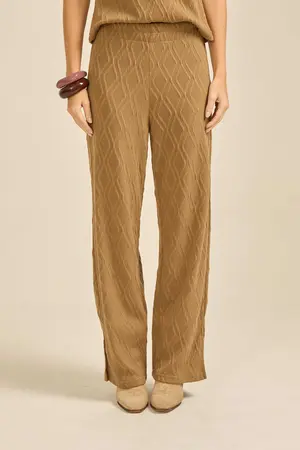 CALÇA RETA CANELADO LOSANGO VERDE MUSGO M