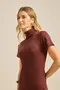 VESTIDO MIDI COM GOLA CANELADO LOSANGO