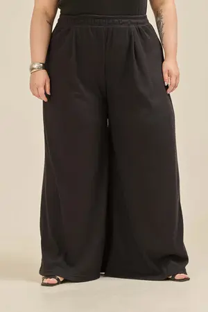 CALÇA PANTALONA COM PREGA