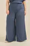 CALÇA PANTALONA COM PREGA